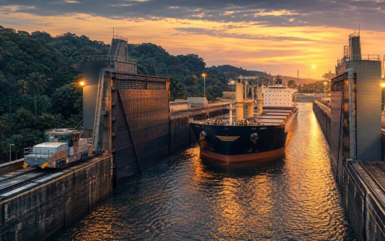 Le origini del Canale di Panama e il suo funzionamento spiegato
